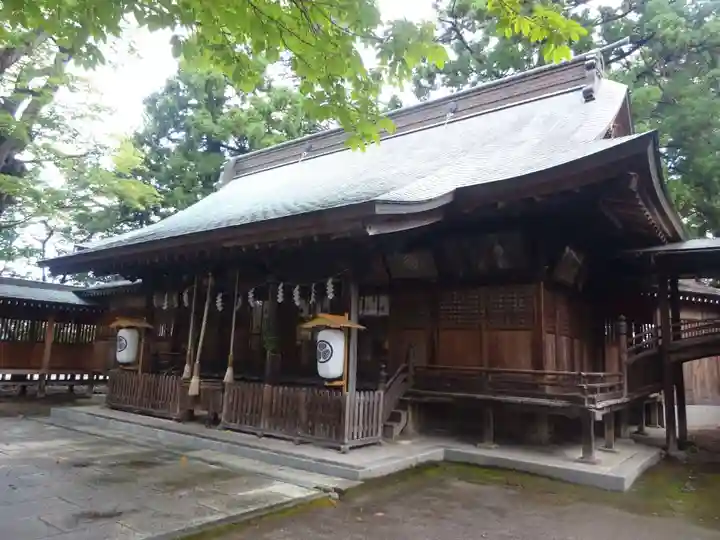 蠶養國神社の本殿・本堂