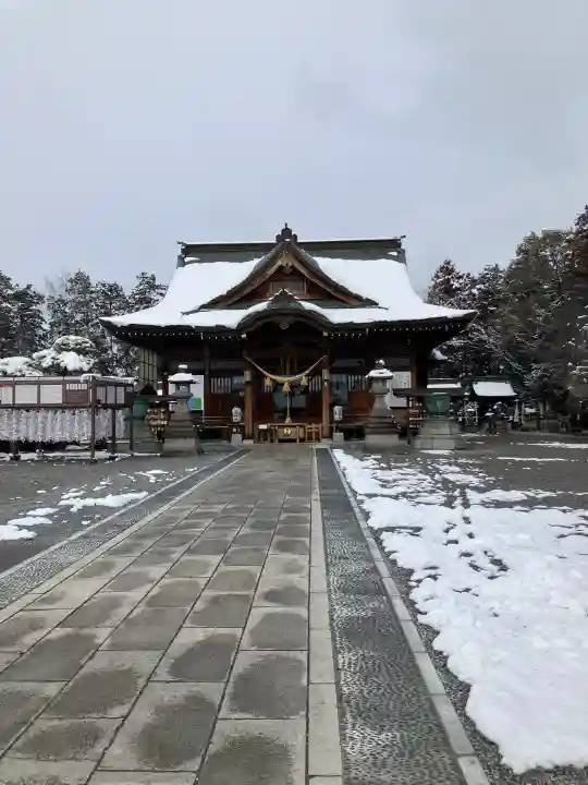 白鷺神社の{uncategorized: "未分類", other: "その他", undefined: "問題あり", building: "その他建物", grave: "お墓", sacred_gate: "鳥居", guardian: "狛犬", statue: "像", buddha: "仏像", history: "歴史", nature: "自然", garden: "庭園", animal: "動物", pagoda: "塔", temizu: "手水舎", mountain_gate: "山門・神門", sanctuary: "本殿・本堂", subordinate: "末社・摂社", art: "芸術", scenery: "景色", jizo: "地蔵", ema: "絵馬", goshuin: "御朱印", omikuji: "おみくじ", items: "授与品その他", amulet: "お守り", goshuincho: "御朱印帳", eats: "食事", festival: "お祭り", votive_dance: "神楽", shichigosan: "七五三参", wedding: "結婚式", experience: "体験その他", initially: "初詣", around: "周辺", anti_infection: "感染症対策"}