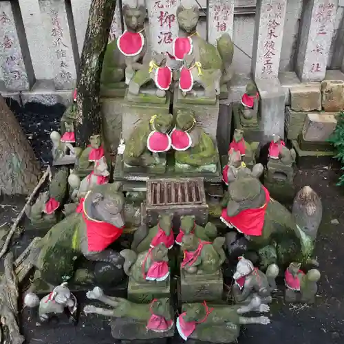 笠間稲荷神社 東京別社の狛犬