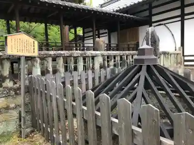 眞田神社の{uncategorized: "未分類", other: "その他", undefined: "問題あり", building: "その他建物", grave: "お墓", sacred_gate: "鳥居", guardian: "狛犬", statue: "像", buddha: "仏像", history: "歴史", nature: "自然", garden: "庭園", animal: "動物", pagoda: "塔", temizu: "手水舎", mountain_gate: "山門・神門", sanctuary: "本殿・本堂", subordinate: "末社・摂社", art: "芸術", scenery: "景色", jizo: "地蔵", ema: "絵馬", goshuin: "御朱印", omikuji: "おみくじ", items: "授与品その他", amulet: "お守り", goshuincho: "御朱印帳", eats: "食事", festival: "お祭り", votive_dance: "神楽", shichigosan: "七五三参", wedding: "結婚式", experience: "体験その他", initially: "初詣", around: "周辺", anti_infection: "感染症対策"}