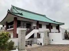 三宝寺の本殿