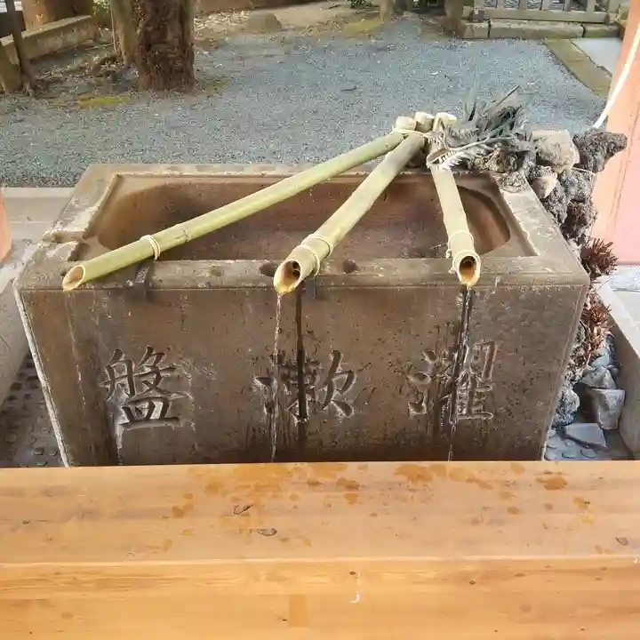 金王八幡宮の手水舎