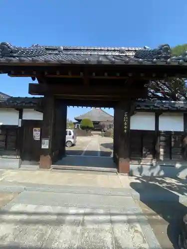 長命寺の山門