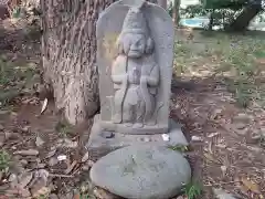 神社（名称不明）の仏像