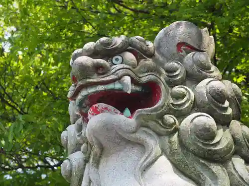 三国神社の狛犬