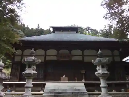 光明寺の本殿・本堂