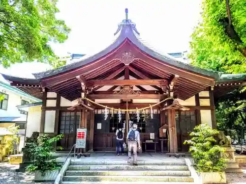 萱津神社の本殿