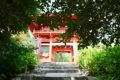 勝利寺の山門・神門