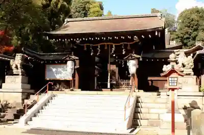 離宮八幡宮の本殿・本堂