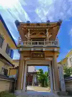 西照寺の山門・神門