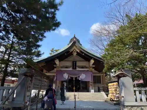 彌彦神社　(伊夜日子神社)の本殿・本堂