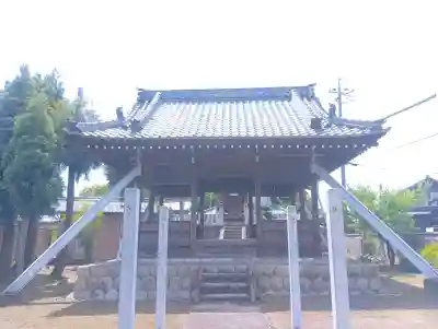 神宮神社の{uncategorized: "未分類", other: "その他", undefined: "問題あり", building: "その他建物", grave: "お墓", sacred_gate: "鳥居", guardian: "狛犬", statue: "像", buddha: "仏像", history: "歴史", nature: "自然", garden: "庭園", animal: "動物", pagoda: "塔", temizu: "手水舎", mountain_gate: "山門・神門", sanctuary: "本殿・本堂", subordinate: "末社・摂社", art: "芸術", scenery: "景色", jizo: "地蔵", ema: "絵馬", goshuin: "御朱印", omikuji: "おみくじ", items: "授与品その他", amulet: "お守り", goshuincho: "御朱印帳", eats: "食事", festival: "お祭り", votive_dance: "神楽", shichigosan: "七五三参", wedding: "結婚式", experience: "体験その他", initially: "初詣", around: "周辺", anti_infection: "感染症対策"}