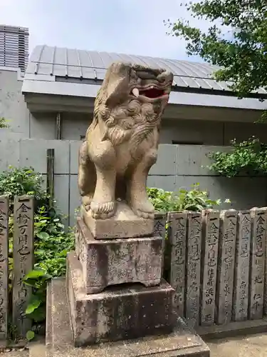 徳島眉山天神社の狛犬