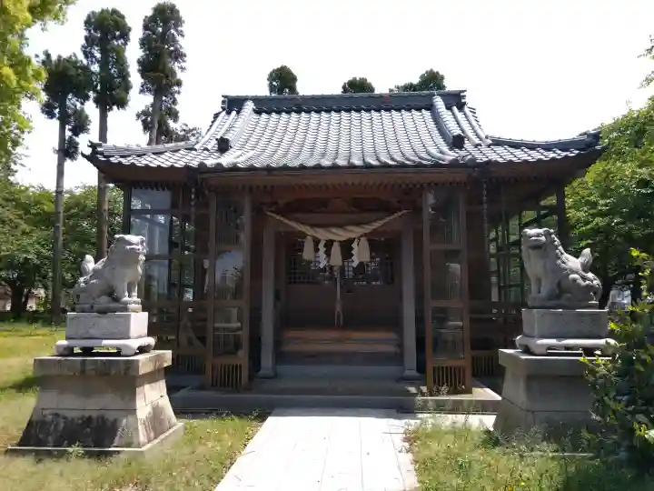 白山神社(十九社)の{uncategorized: "未分類", other: "その他", undefined: "問題あり", building: "その他建物", grave: "お墓", sacred_gate: "鳥居", guardian: "狛犬", statue: "像", buddha: "仏像", history: "歴史", nature: "自然", garden: "庭園", animal: "動物", pagoda: "塔", temizu: "手水舎", mountain_gate: "山門・神門", sanctuary: "本殿・本堂", subordinate: "末社・摂社", art: "芸術", scenery: "景色", jizo: "地蔵", ema: "絵馬", goshuin: "御朱印", omikuji: "おみくじ", items: "授与品その他", amulet: "お守り", goshuincho: "御朱印帳", eats: "食事", festival: "お祭り", votive_dance: "神楽", shichigosan: "七五三参", wedding: "結婚式", experience: "体験その他", initially: "初詣", around: "周辺", anti_infection: "感染症対策"}
