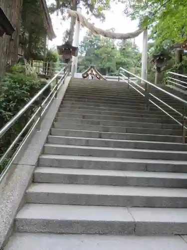 大神神社の建物その他