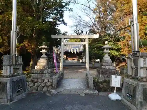 耳常神社の鳥居