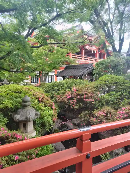 千葉神社の{uncategorized: "未分類", other: "その他", undefined: "問題あり", building: "その他建物", grave: "お墓", sacred_gate: "鳥居", guardian: "狛犬", statue: "像", buddha: "仏像", history: "歴史", nature: "自然", garden: "庭園", animal: "動物", pagoda: "塔", temizu: "手水舎", mountain_gate: "山門・神門", sanctuary: "本殿・本堂", subordinate: "末社・摂社", art: "芸術", scenery: "景色", jizo: "地蔵", ema: "絵馬", goshuin: "御朱印", omikuji: "おみくじ", items: "授与品その他", amulet: "お守り", goshuincho: "御朱印帳", eats: "食事", festival: "お祭り", votive_dance: "神楽", shichigosan: "七五三参", wedding: "結婚式", experience: "体験その他", initially: "初詣", around: "周辺", anti_infection: "感染症対策"}
