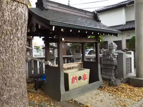 神明大神宮の手水舎