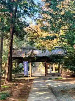 鎌形八幡神社の{uncategorized: "未分類", other: "その他", undefined: "問題あり", building: "その他建物", grave: "お墓", sacred_gate: "鳥居", guardian: "狛犬", statue: "像", buddha: "仏像", history: "歴史", nature: "自然", garden: "庭園", animal: "動物", pagoda: "塔", temizu: "手水舎", mountain_gate: "山門・神門", sanctuary: "本殿・本堂", subordinate: "末社・摂社", art: "芸術", scenery: "景色", jizo: "地蔵", ema: "絵馬", goshuin: "御朱印", omikuji: "おみくじ", items: "授与品その他", amulet: "お守り", goshuincho: "御朱印帳", eats: "食事", festival: "お祭り", votive_dance: "神楽", shichigosan: "七五三参", wedding: "結婚式", experience: "体験その他", initially: "初詣", around: "周辺", anti_infection: "感染症対策"}