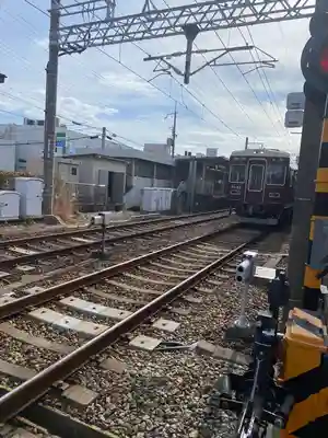 門戸厄神東光寺の周辺