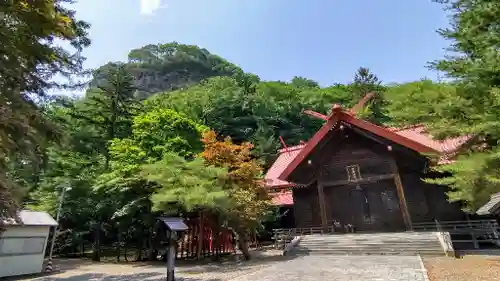 遠軽神社の本殿