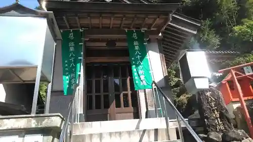 ニ瀬川観音堂の本殿