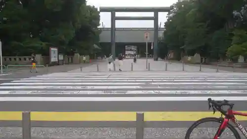 靖國神社の鳥居