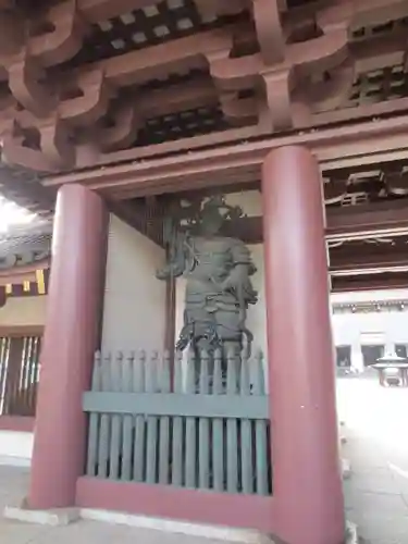 川崎大師（平間寺）の像