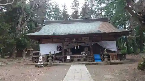 中村八幡宮の本殿