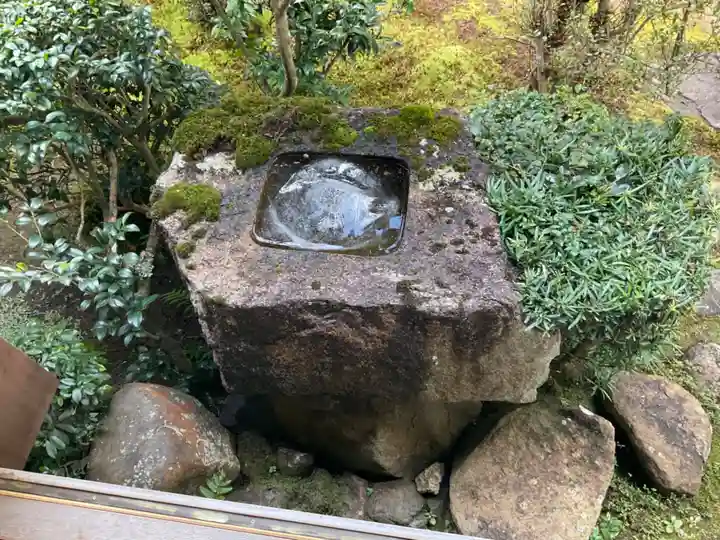 圓通寺の手水舎