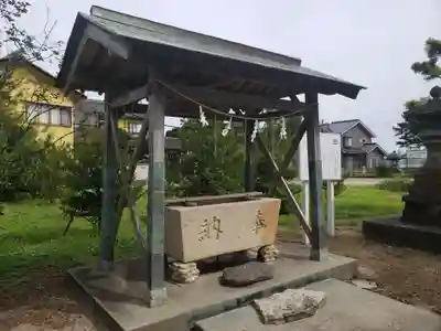 廣上神社の手水舎