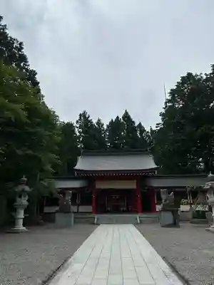 冨士御室浅間神社の本殿・本堂