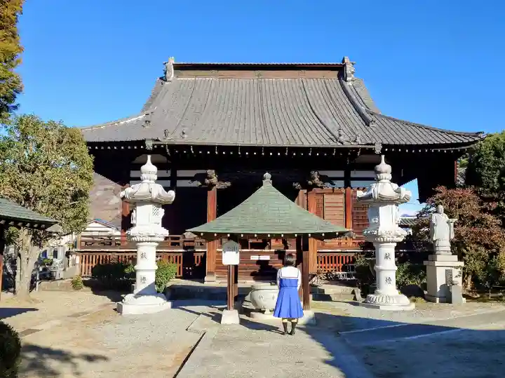 遠妙寺の本殿・本堂