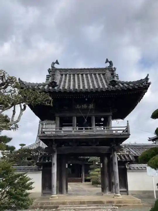 円通寺の山門・神門