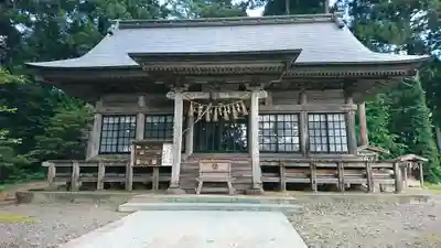 羽黒神社の本殿・本堂