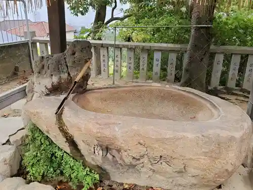 篠原嚴島神社の手水舎