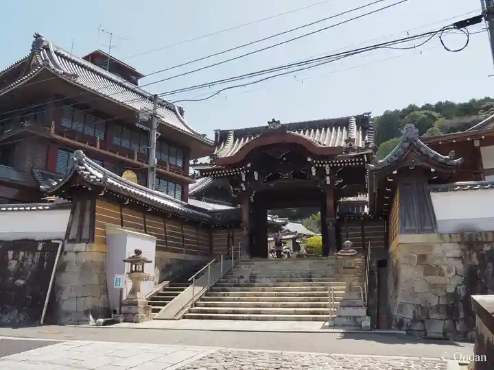 佛光寺本廟(京都府)