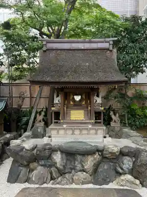 稲荷神社の{uncategorized: "未分類", other: "その他", undefined: "問題あり", building: "その他建物", grave: "お墓", sacred_gate: "鳥居", guardian: "狛犬", statue: "像", buddha: "仏像", history: "歴史", nature: "自然", garden: "庭園", animal: "動物", pagoda: "塔", temizu: "手水舎", mountain_gate: "山門・神門", sanctuary: "本殿・本堂", subordinate: "末社・摂社", art: "芸術", scenery: "景色", jizo: "地蔵", ema: "絵馬", goshuin: "御朱印", omikuji: "おみくじ", items: "授与品その他", amulet: "お守り", goshuincho: "御朱印帳", eats: "食事", festival: "お祭り", votive_dance: "神楽", shichigosan: "七五三参", wedding: "結婚式", experience: "体験その他", initially: "初詣", around: "周辺", anti_infection: "感染症対策"}