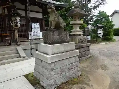 登渡神社の狛犬