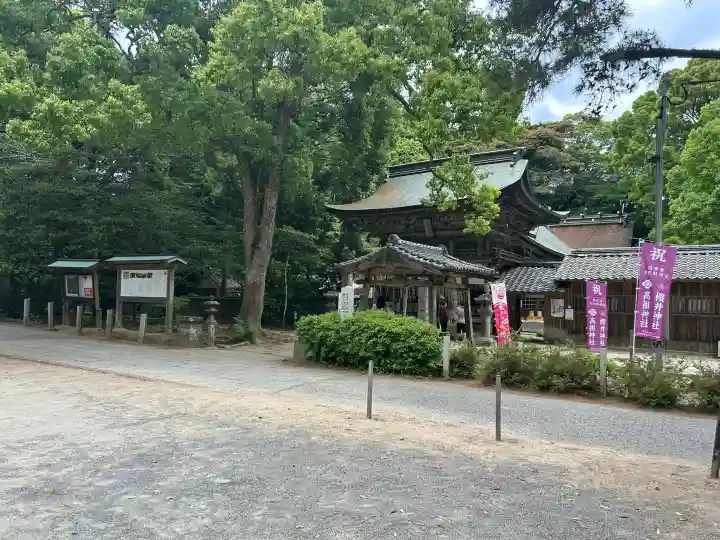 櫻井神社の{uncategorized: "未分類", other: "その他", undefined: "問題あり", building: "その他建物", grave: "お墓", sacred_gate: "鳥居", guardian: "狛犬", statue: "像", buddha: "仏像", history: "歴史", nature: "自然", garden: "庭園", animal: "動物", pagoda: "塔", temizu: "手水舎", mountain_gate: "山門・神門", sanctuary: "本殿・本堂", subordinate: "末社・摂社", art: "芸術", scenery: "景色", jizo: "地蔵", ema: "絵馬", goshuin: "御朱印", omikuji: "おみくじ", items: "授与品その他", amulet: "お守り", goshuincho: "御朱印帳", eats: "食事", festival: "お祭り", votive_dance: "神楽", shichigosan: "七五三参", wedding: "結婚式", experience: "体験その他", initially: "初詣", around: "周辺", anti_infection: "感染症対策"}
