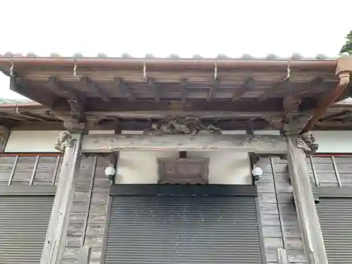 音教寺の山門