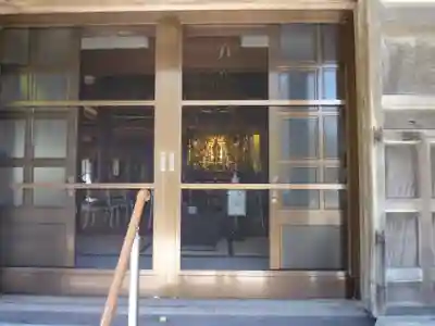 済渡院の本殿・本堂