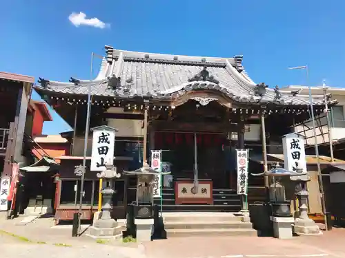 新護寺の本殿