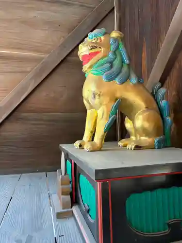 艮神社の{uncategorized: "未分類", other: "その他", undefined: "問題あり", building: "その他建物", grave: "お墓", sacred_gate: "鳥居", guardian: "狛犬", statue: "像", buddha: "仏像", history: "歴史", nature: "自然", garden: "庭園", animal: "動物", pagoda: "塔", temizu: "手水舎", mountain_gate: "山門・神門", sanctuary: "本殿・本堂", subordinate: "末社・摂社", art: "芸術", scenery: "景色", jizo: "地蔵", ema: "絵馬", goshuin: "御朱印", omikuji: "おみくじ", items: "授与品その他", amulet: "お守り", goshuincho: "御朱印帳", eats: "食事", festival: "お祭り", votive_dance: "神楽", shichigosan: "七五三参", wedding: "結婚式", experience: "体験その他", initially: "初詣", around: "周辺", anti_infection: "感染症対策"}