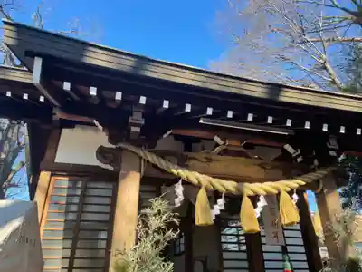 新田稲荷神社の本殿・本堂