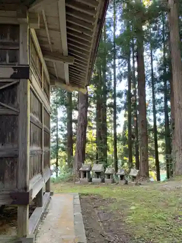 沼御前神社の末社