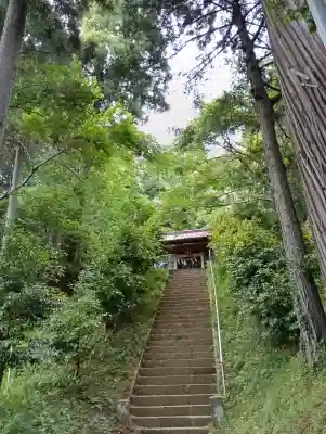 八幡神社の{uncategorized: "未分類", other: "その他", undefined: "問題あり", building: "その他建物", grave: "お墓", sacred_gate: "鳥居", guardian: "狛犬", statue: "像", buddha: "仏像", history: "歴史", nature: "自然", garden: "庭園", animal: "動物", pagoda: "塔", temizu: "手水舎", mountain_gate: "山門・神門", sanctuary: "本殿・本堂", subordinate: "末社・摂社", art: "芸術", scenery: "景色", jizo: "地蔵", ema: "絵馬", goshuin: "御朱印", omikuji: "おみくじ", items: "授与品その他", amulet: "お守り", goshuincho: "御朱印帳", eats: "食事", festival: "お祭り", votive_dance: "神楽", shichigosan: "七五三参", wedding: "結婚式", experience: "体験その他", initially: "初詣", around: "周辺", anti_infection: "感染症対策"}