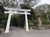 宮崎縣護國神社の{uncategorized: "未分類", other: "その他", undefined: "問題あり", building: "その他建物", grave: "お墓", sacred_gate: "鳥居", guardian: "狛犬", statue: "像", buddha: "仏像", history: "歴史", nature: "自然", garden: "庭園", animal: "動物", pagoda: "塔", temizu: "手水舎", mountain_gate: "山門・神門", sanctuary: "本殿・本堂", subordinate: "末社・摂社", art: "芸術", scenery: "景色", jizo: "地蔵", ema: "絵馬", goshuin: "御朱印", omikuji: "おみくじ", items: "授与品その他", amulet: "お守り", goshuincho: "御朱印帳", eats: "食事", festival: "お祭り", votive_dance: "神楽", shichigosan: "七五三参", wedding: "結婚式", experience: "体験その他", initially: "初詣", around: "周辺", anti_infection: "感染症対策"}
