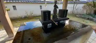 龍華寺の手水舎