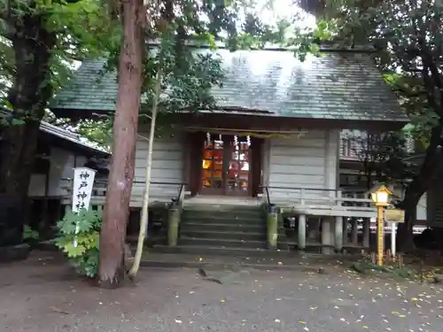 前鳥神社の末社・摂社